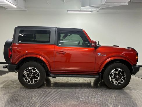 Used 2023 Ford Bronco Outer Banks AWD/4WD image 8