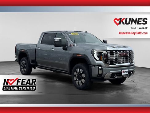 New 2026 GMC Sierra 3500 Denali w/ Denali Reserve Package AWD/4WD image 1