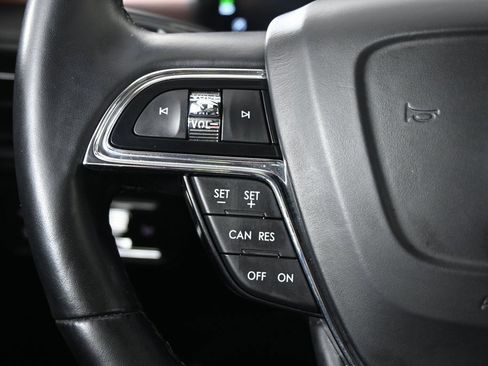 Used 2022 Lincoln Nautilus Reserve w/ Cargo Utility Package image 36