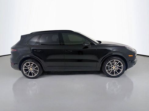 Certified 2023 Porsche Cayenne S AWD/4WD image 29