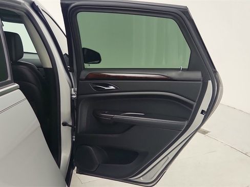 Used 2012 Cadillac SRX Luxury image 27