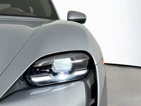 Certified 2021 Porsche Taycan 4S image 15