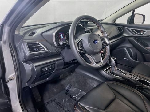 Used 2023 Subaru Crosstrek 2.5i Limited AWD/4WD image 9