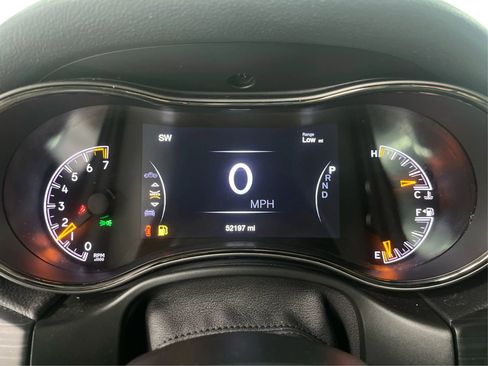 Used 2021 Jeep Grand Cherokee Limited X image 13