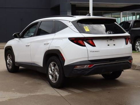 Used 2024 Hyundai Tucson SEL FWD image 3