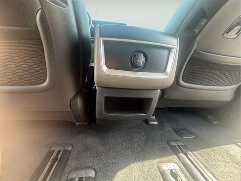 Used 2026 Kia Carnival FWD image 31