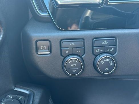 Certified 2023 Chevrolet Silverado 1500 LT image 25