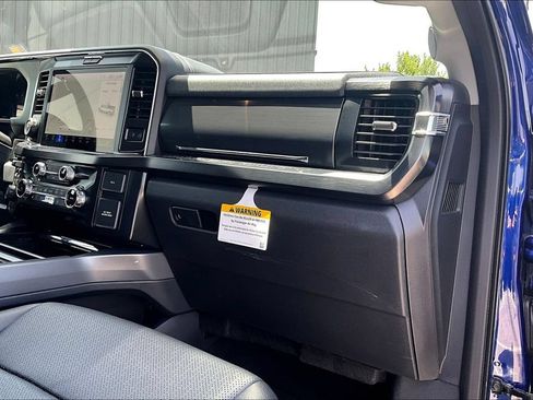 Used 2026 Ford F250 Lariat w/ Lariat Premium Package AWD/4WD image 16