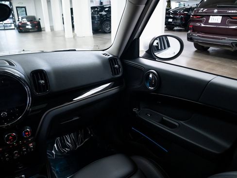 Used 2024 MINI Cooper Countryman S image 11