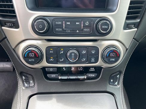 Used 2019 GMC Yukon XL Denali w/ Denali Ultimate Package RWD image 20