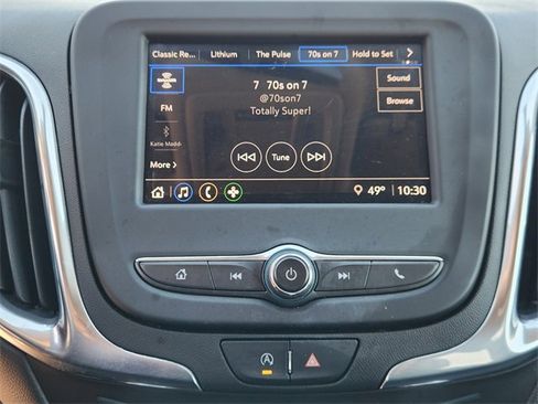 Used 2022 Chevrolet Equinox LT image 16