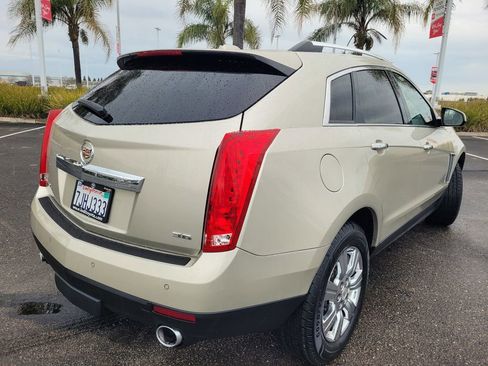Used 2015 Cadillac SRX Luxury w/ Trailering Package image 4