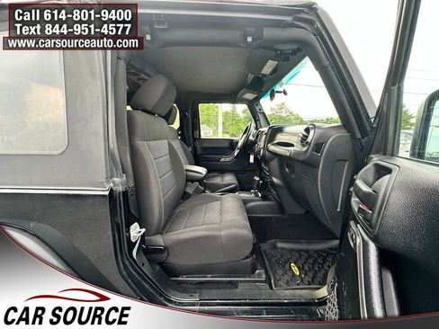 Used 2012 Jeep Wrangler Sport AWD/4WD image 17