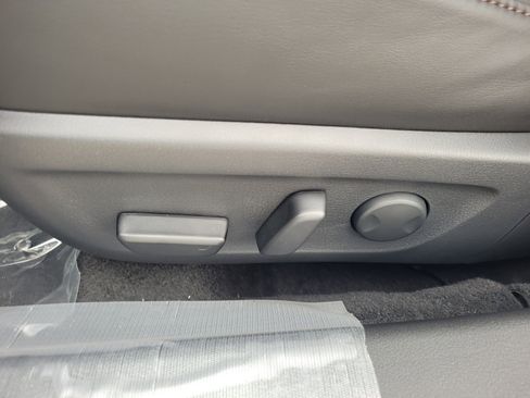 New 2026 MAZDA MAZDA3 2.5 S Hatchback w/ Premium Pkg image 4