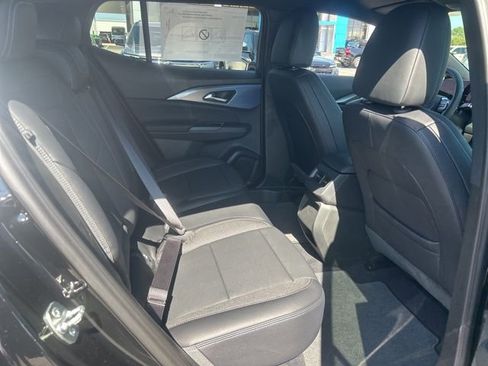 New 2026 Chevrolet Equinox EV LT image 31