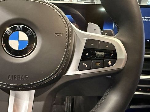 Used 2026 BMW X7 xDrive40i w/ M Sport Package image 25