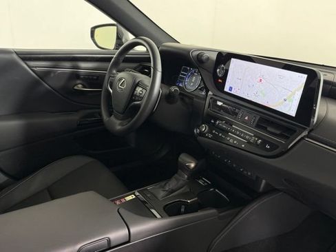 Used 2025 Lexus ES 350 w/ Premium Package FWD image 19