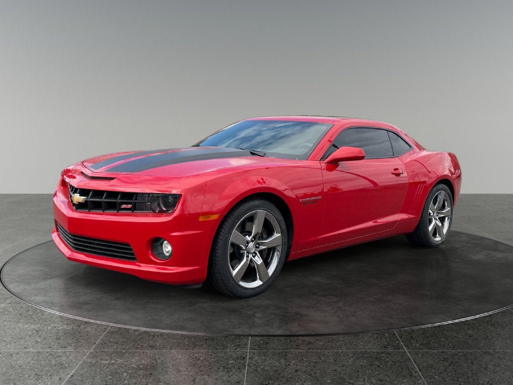 Used 2010 Chevrolet Camaro SS w/ RS Package RWD image 4
