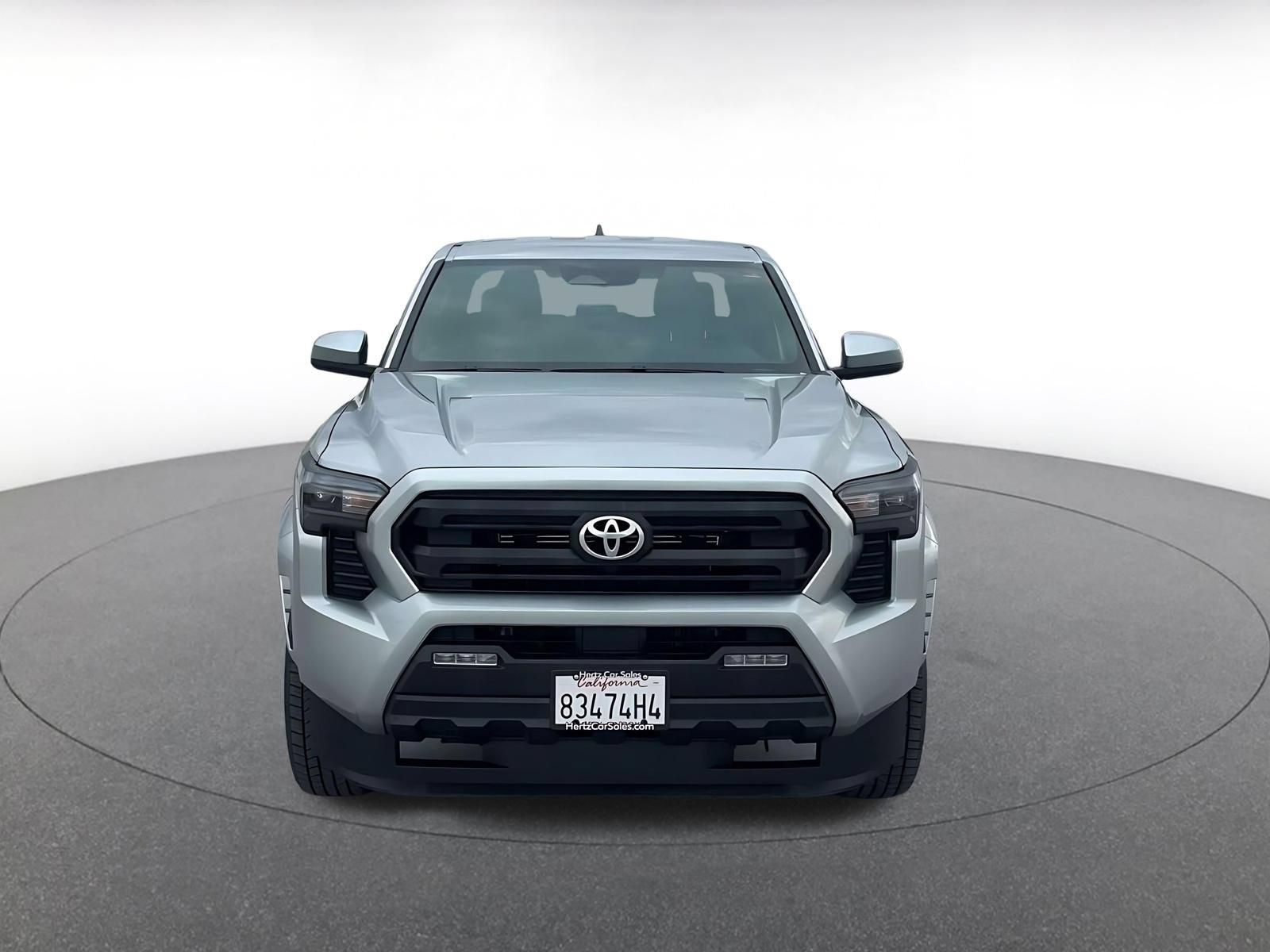 Used 2026 Toyota Tacoma SR5 RWD image 4
