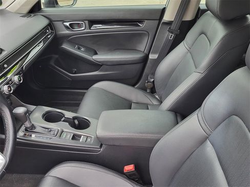 Used 2024 Honda Civic EX-L image 30