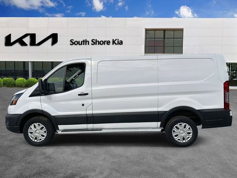 Used 2023 Ford Transit 250 Low Roof w/ Exterior Upgrade Package image 6