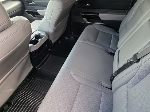 Used 2025 Toyota Tundra Limited image 21