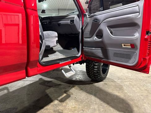Used 1994 Ford F350 4x4 Regular Cab image 57