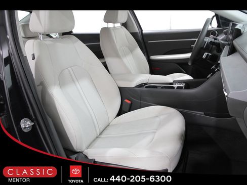Used 2024 Hyundai Sonata SEL image 16