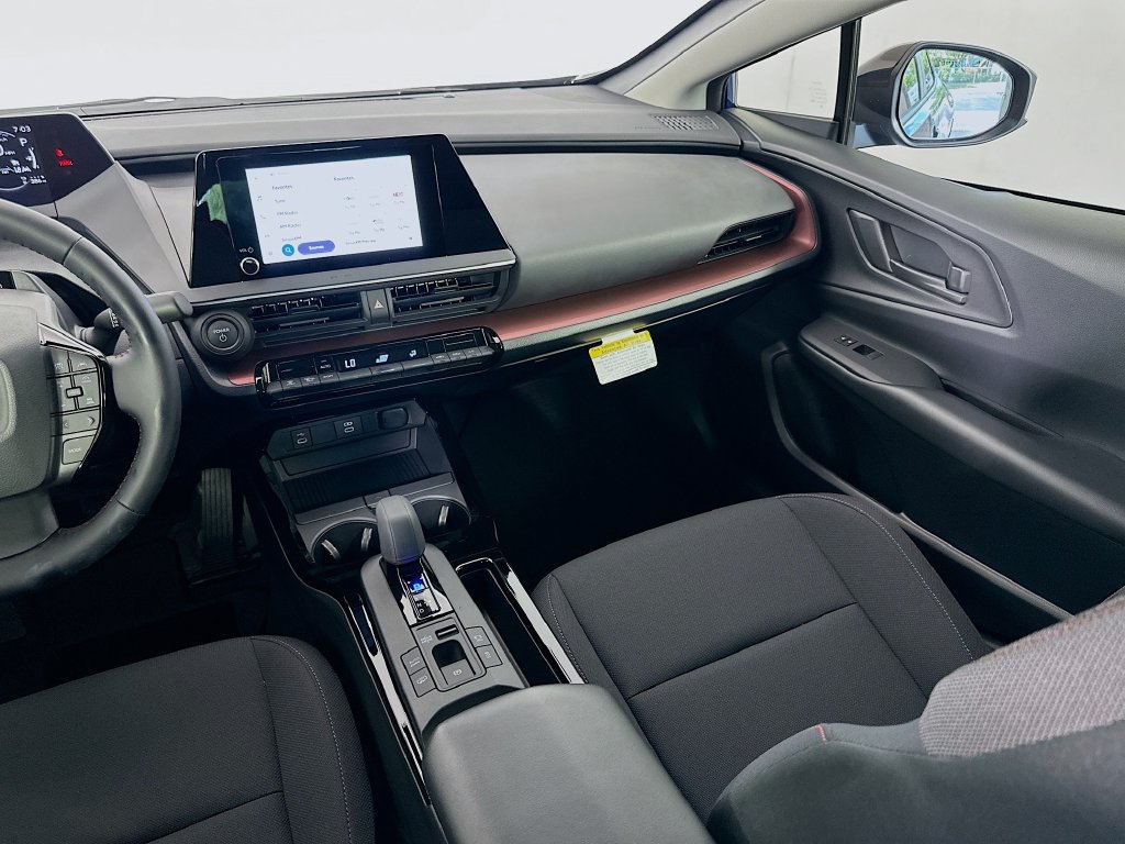 Used 2026 Toyota Prius Plug-In Hybrid FWD image 22