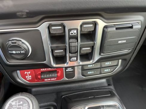 New 2026 Jeep Gladiator Mojave image 24