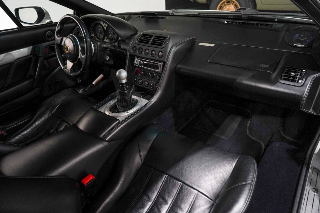 Used 2002 Lotus Esprit RWD image 15
