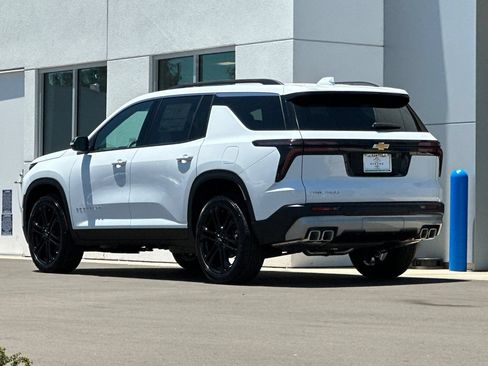 New 2026 Chevrolet Traverse LT FWD image 6