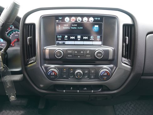 Used 2018 Chevrolet Silverado 1500 LT w/ LT Eassist Package AWD/4WD image 20