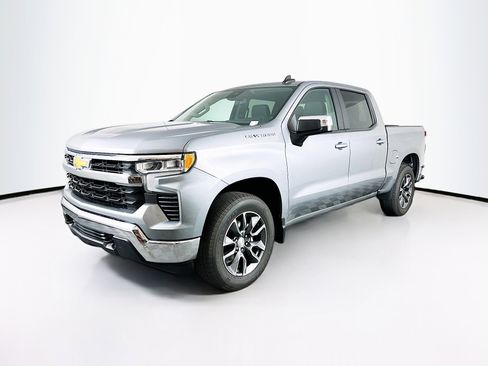 Used 2023 Chevrolet Silverado 1500 LT AWD/4WD image 3