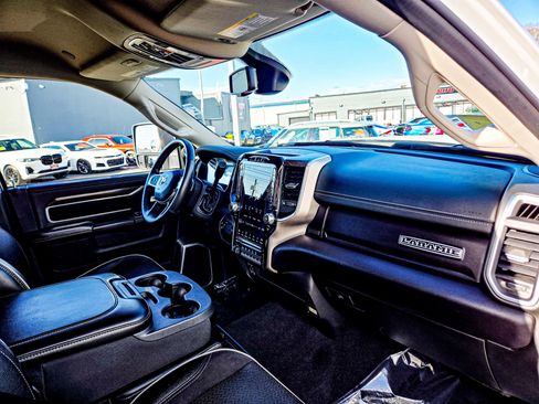 Used 2024 RAM 3500 Laramie image 13