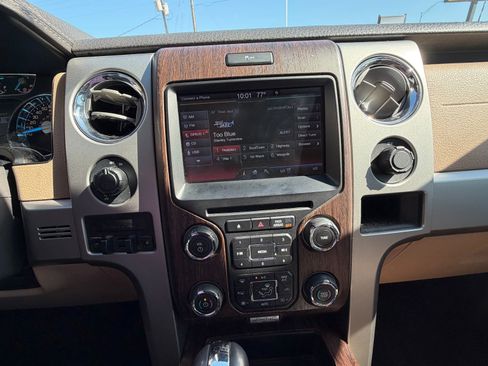 Used 2014 Ford F150 Lariat w/ Equipment Group 501A Mid RWD image 15