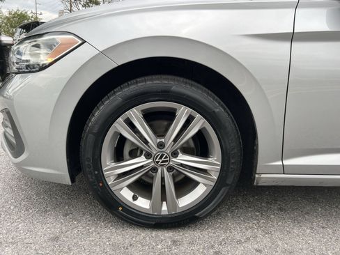 Used 2022 Volkswagen Jetta SE FWD image 12