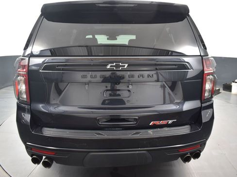 Used 2023 Chevrolet Suburban RST w/ Sport Performance Package AWD/4WD image 8