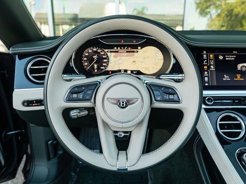 Used 2022 Bentley Continental GT Speed image 21