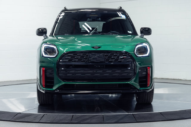 Used 2026 MINI Cooper Countryman John Cooper Works w/ Comfort Package Max AWD/4WD image 3