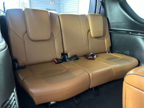 Used 2021 INFINITI QX80 Sensory w/ Cargo Package image 14