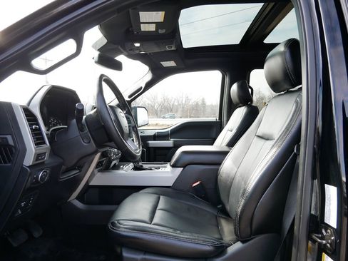 Used 2018 Ford F150 Lariat w/ Equipment Group 502A Luxury image 11