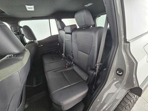 Certified 2024 Lexus GX 550 AWD/4WD image 17