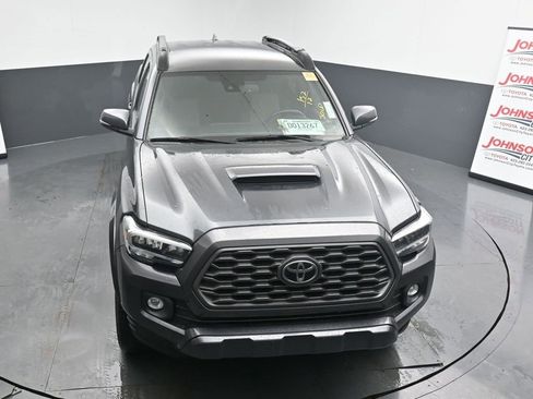 Used 2022 Toyota Tacoma TRD Sport image 23