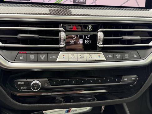 Used 2019 GMC Yukon Denali image 16