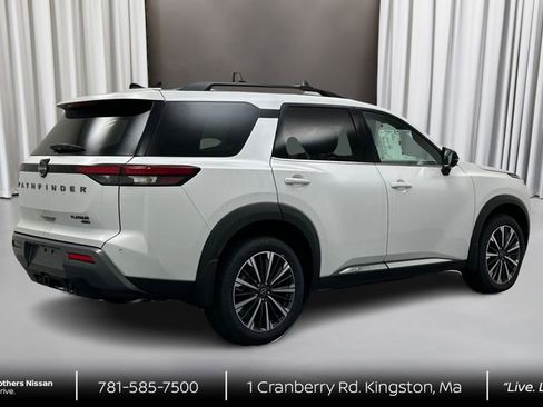 New 2026 Nissan Pathfinder Platinum AWD/4WD image 5