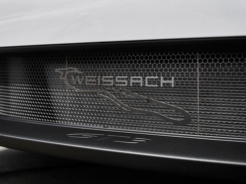 Used 2026 Porsche 911 GT3 w/ Weissach Package RWD image 9