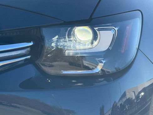 Certified 2025 MAZDA CX-90 3.3 Turbo w/ Preferred Package image 9