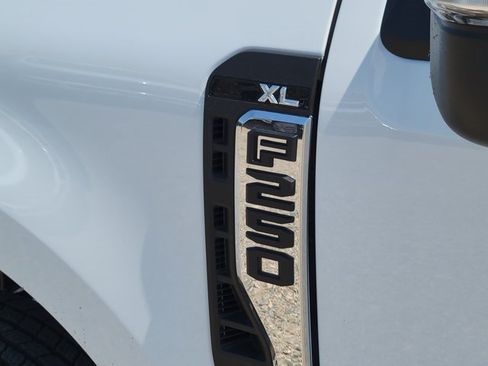 New 2025 Ford F250 XL w/ XL Chrome Package image 12