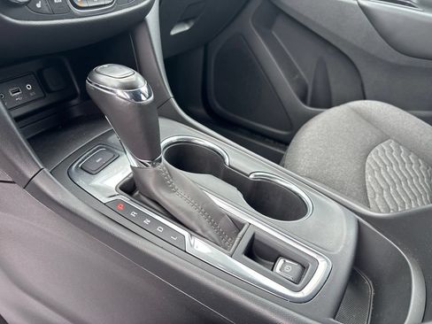 Used 2019 Chevrolet Equinox LT AWD/4WD image 19